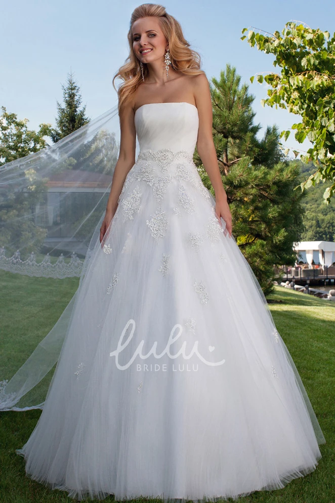 Strapless Tulle Wedding Dress A-Line Pleated Floor-Length Appliques Corset Back