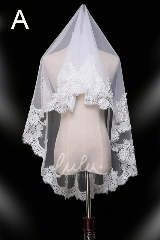 Simple Lace Applique Bride Veil for Weddings