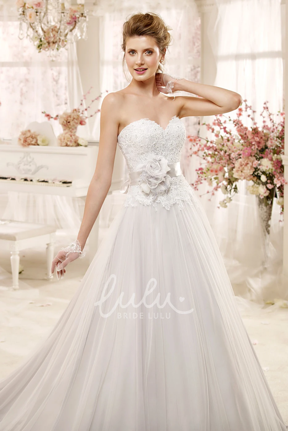 Lace Bodice A-line Wedding Dress with Flowers Sweetheart Unique