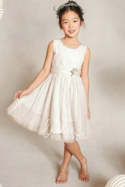 Tulle A-Line Knee-Length Flower Girl Dress with Bow and Pleats Cute Dress
