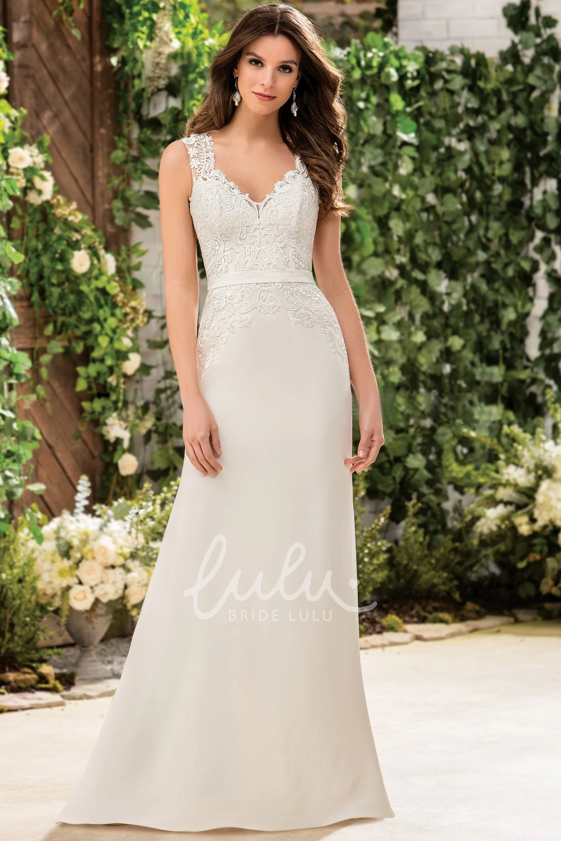 Illusion Appliqued V-Neck Wedding Dress with Sleeveless Back
