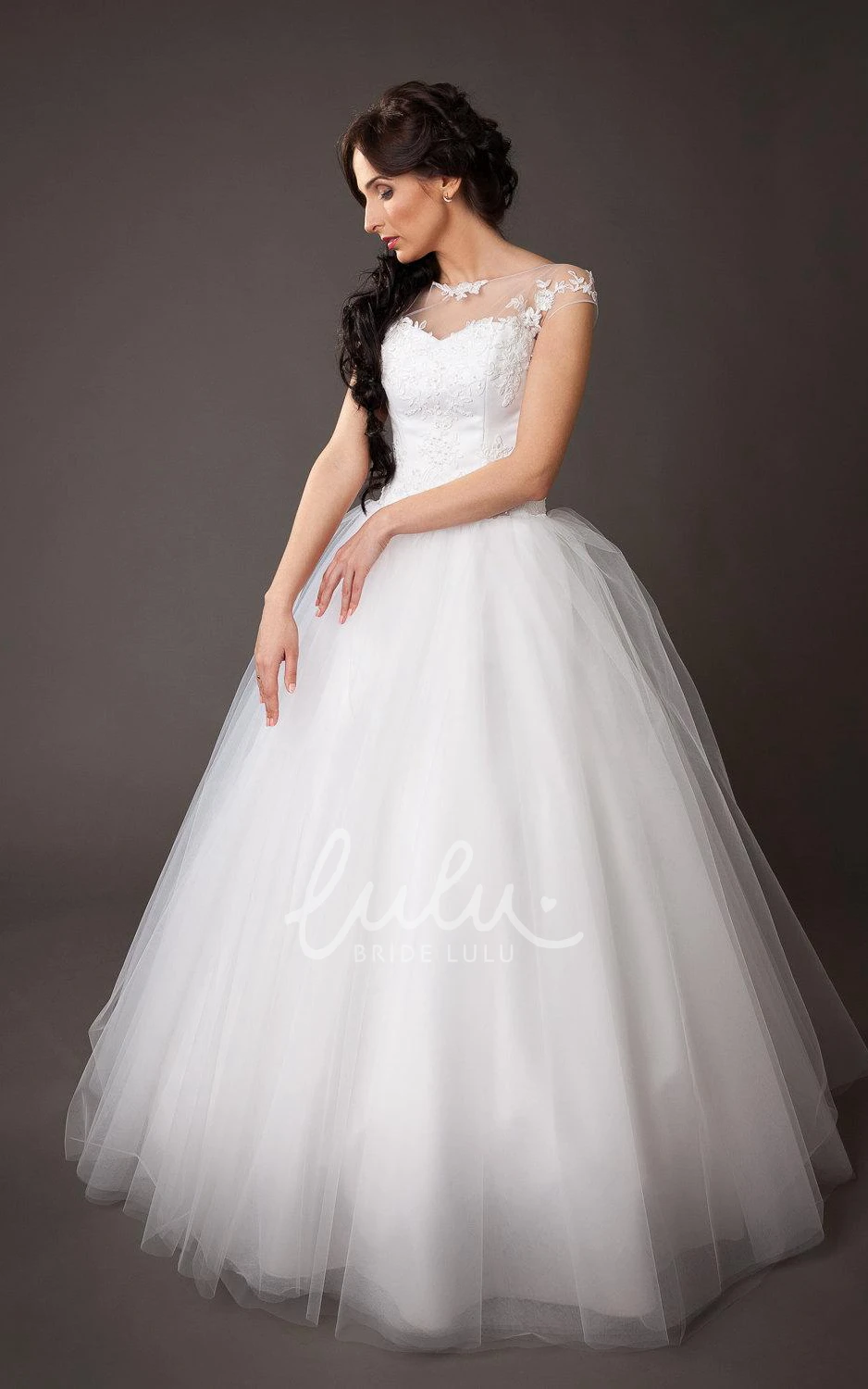 Vintge Bateau Neck Cap Sleeve Tulle Ball Gown With Lace Corset Top