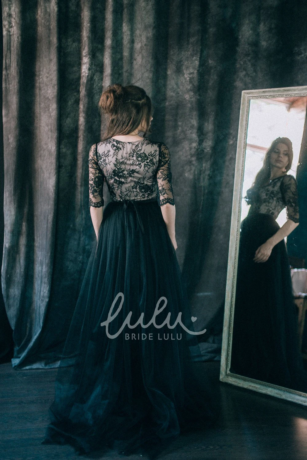 Black Lace Sheath Wedding Dress V-neck Illusion Low-V Back Long Sleeve Floor-length