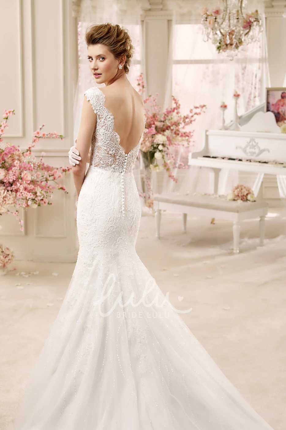 Backless Illusive Design Mermaid Wedding Dress with Scalloped Neckline