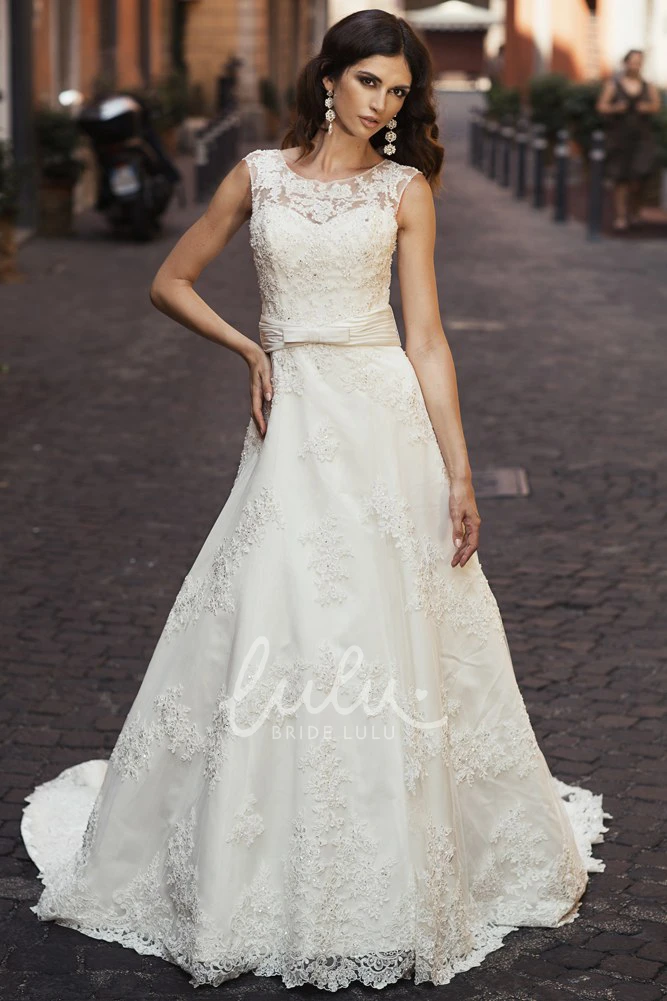 Sleeveless Lace Appliqued A-Line Wedding Dress with Scoop Neckline Beautiful Wedding Dress