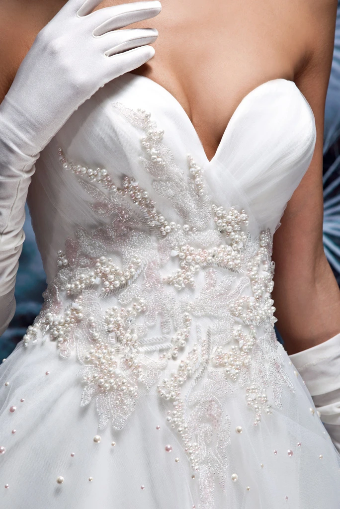 Sweetheart Tulle Ball Gown Wedding Dress with Corset Back Classy Bridal Gown