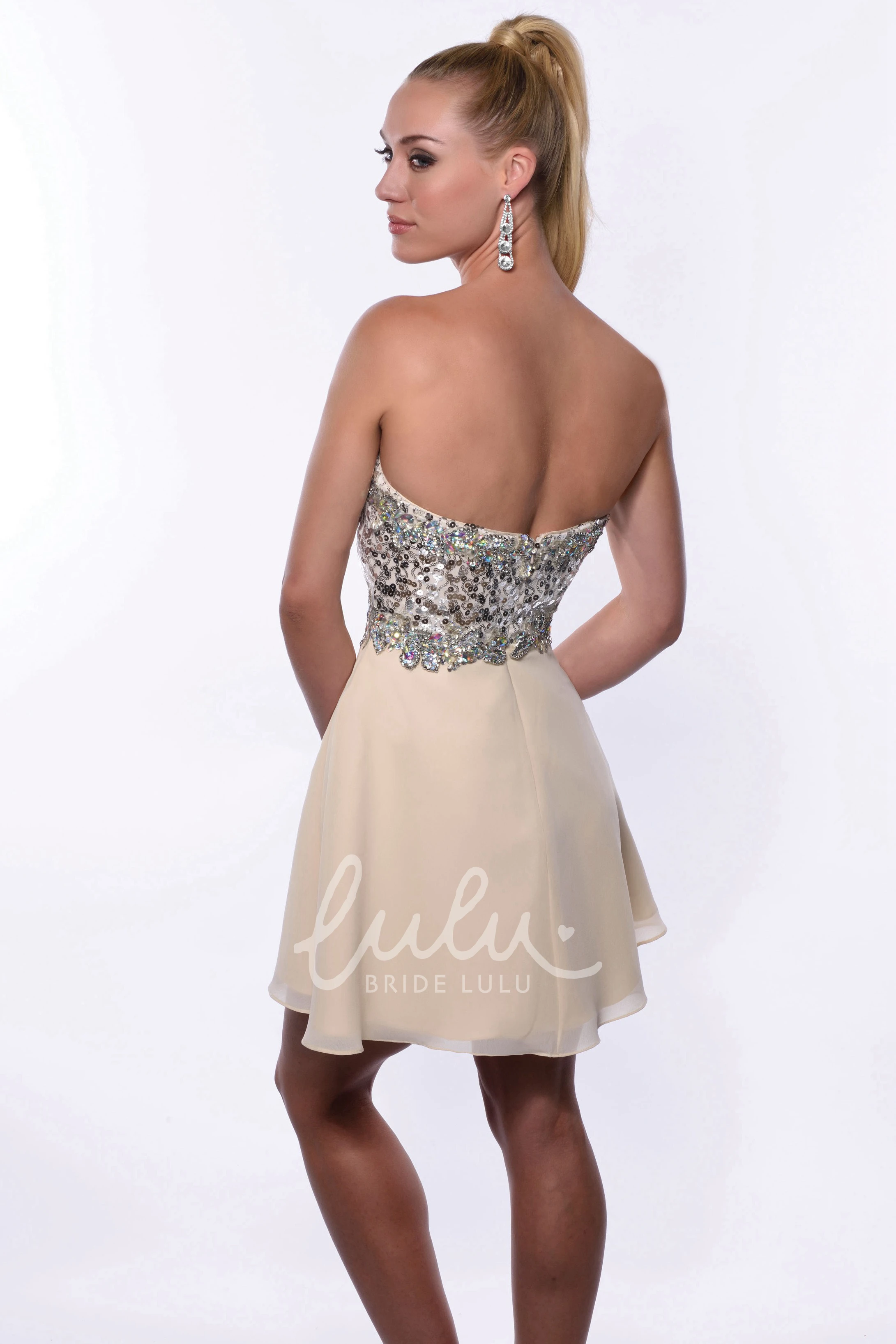 Chiffon Short A-Line Sweetheart Homecoming Dress with Bling Corset and Pleats Modern Party Dress