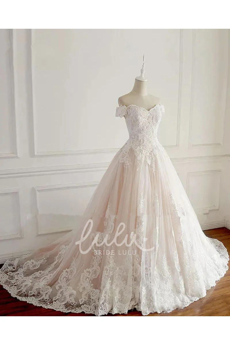 Off-the-shoulder Sleeveless A-line Lace Tulle Wedding Dress with Chapel Train and Appliques