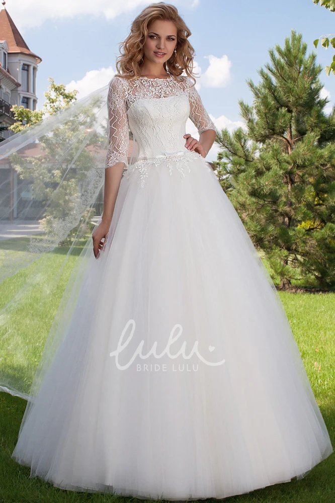 Jewel Neck Tulle Wedding Dress Ball Gown Half Sleeves Appliqued