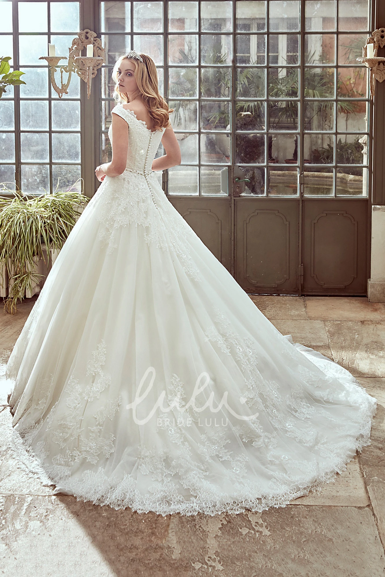 V Neckline Strap-Neck A-Line Wedding Dress with Brush Train Modern Wedding Dress Elegant Women