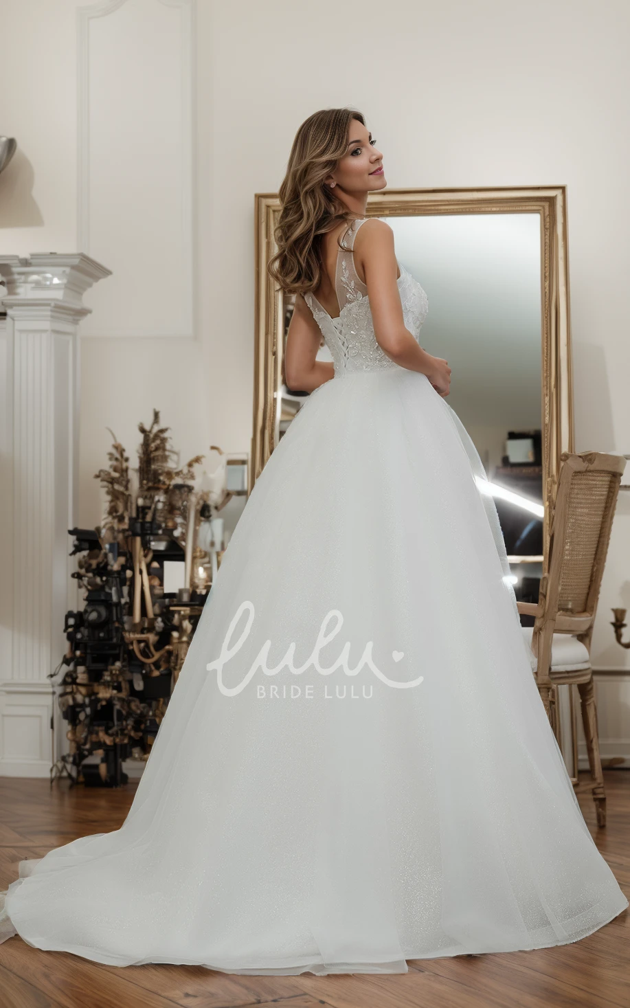 Floral Elopement A-Line Boho Lace V-Neck Beach Wedding Dress Modern Elegant Appliques Sequins Beading Corset Back Floor Length Ball-Gown Bridal Dress