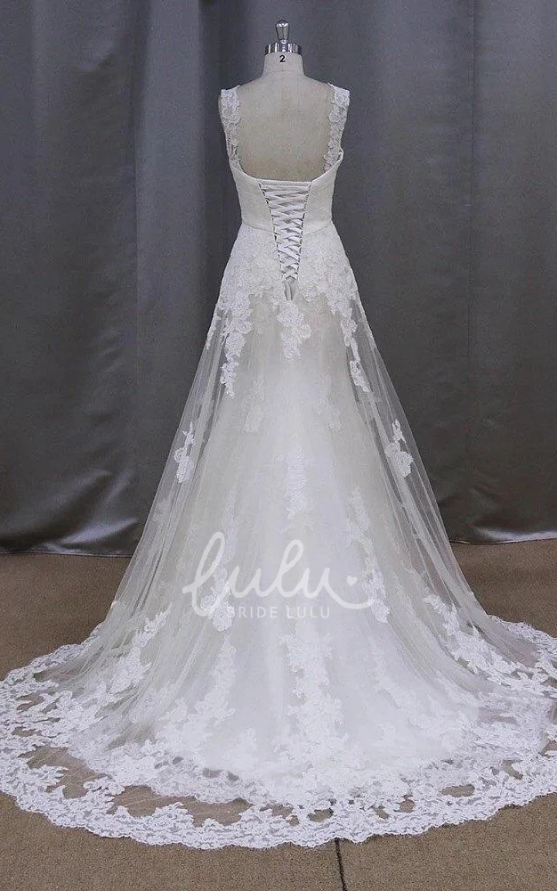 Empire Waist Lace A-Line Wedding Dress with Sleeveless Design