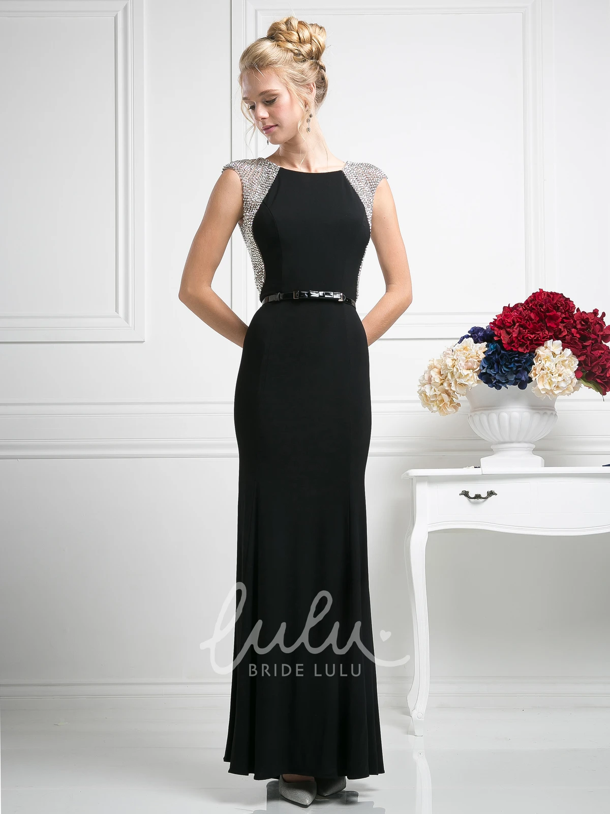 Floor-Length Scoop-Neck Cap-Sleeve Jersey Dress With Beading Sheath