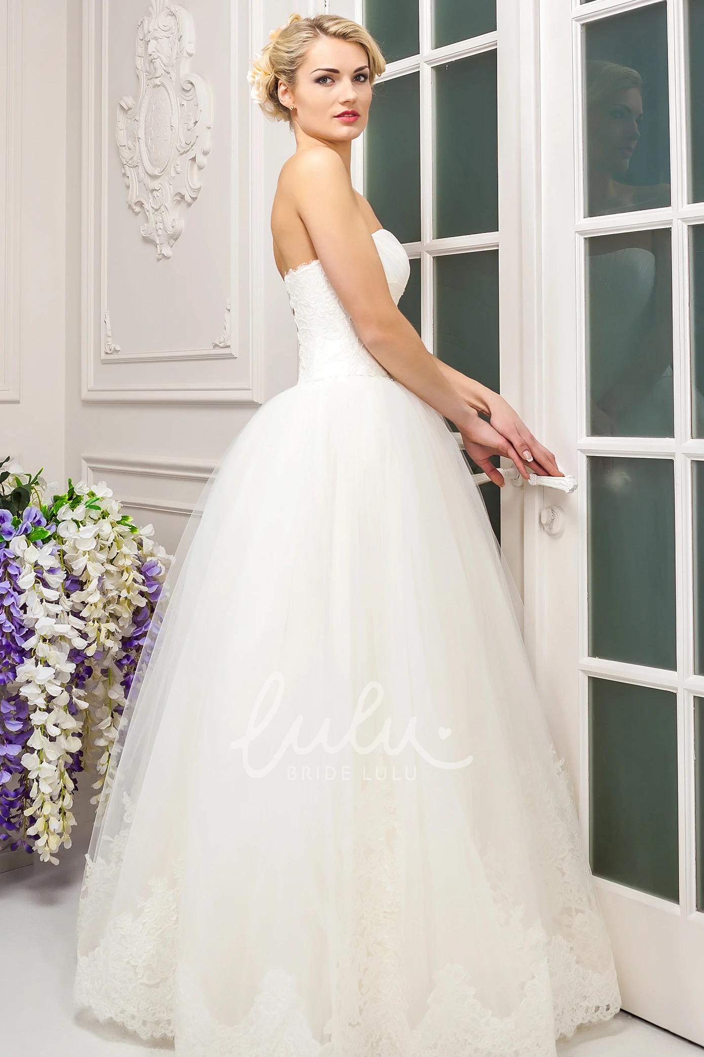 Ruched A-Line Tulle Wedding Dress with Strapless Neckline and Appliques