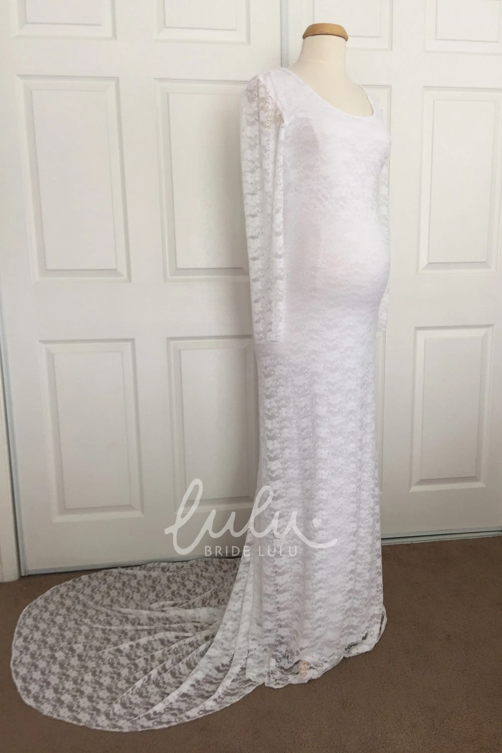 Lace Scoop Sheath Maternity Wedding Dress Modern Classy Bride Gown