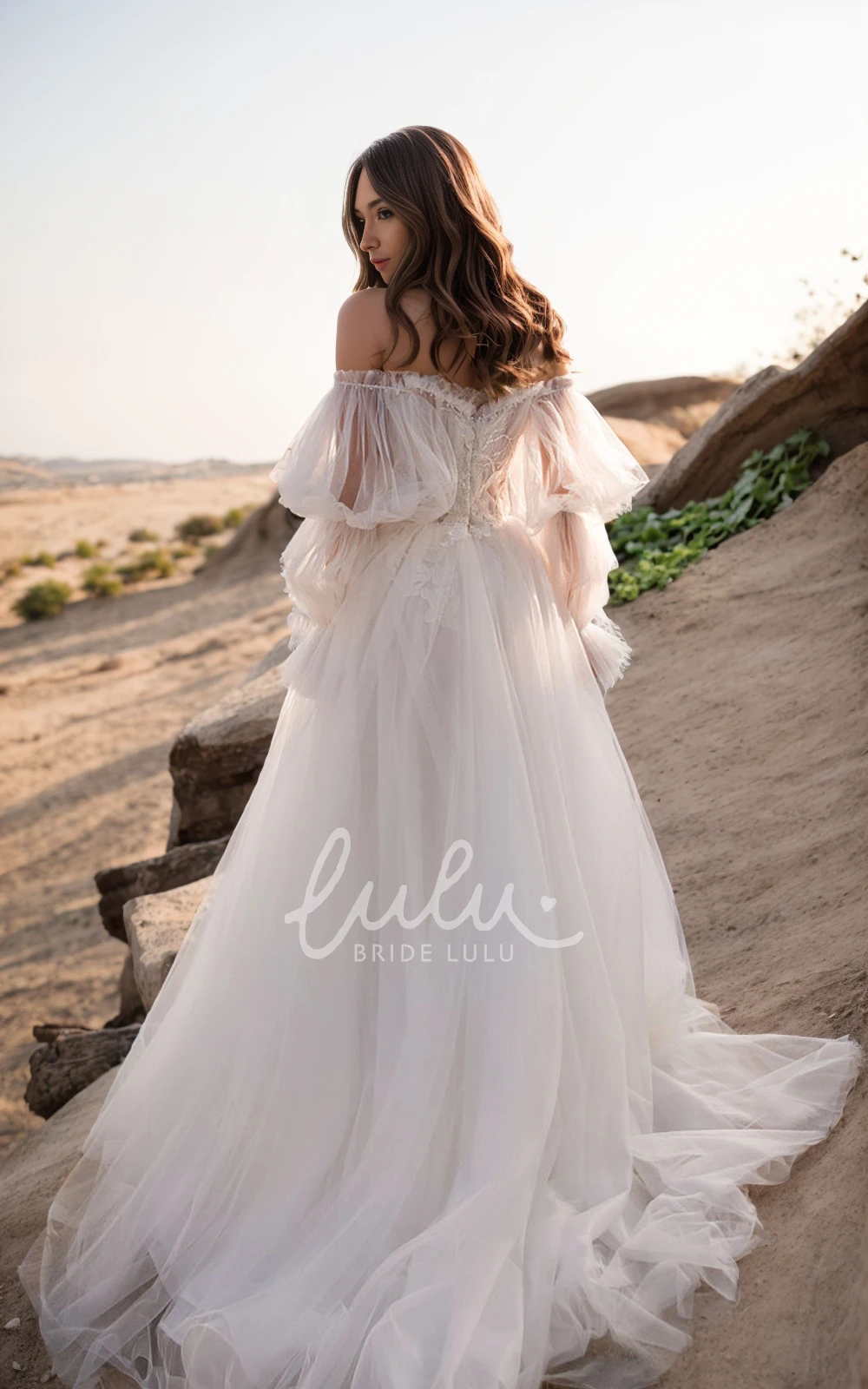 Sparkly Flowy Detachable Long Sleeve Fall Autumn A-Line Wedding Dress Ethereal Sexy Split Front Sweetheart Beach Country Garden Bridal Gown