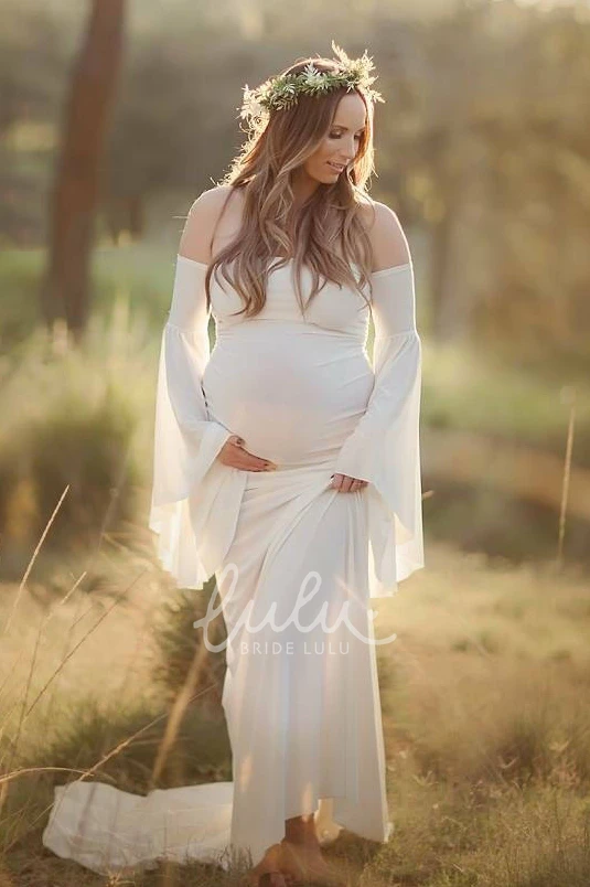 Elegant Maternity Bridesmaid Dress with Court Train and Sheath Silhouette