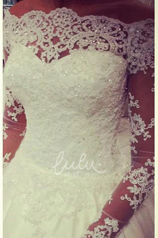 Off-the-Shoulder Wedding Dress with Beadings Appliques Glamorous Long Sleeve