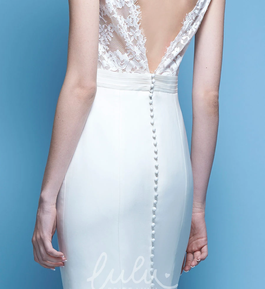 Lace Sheath Satin Wedding Dress with Bateau-Neck Modern Bridal Gown