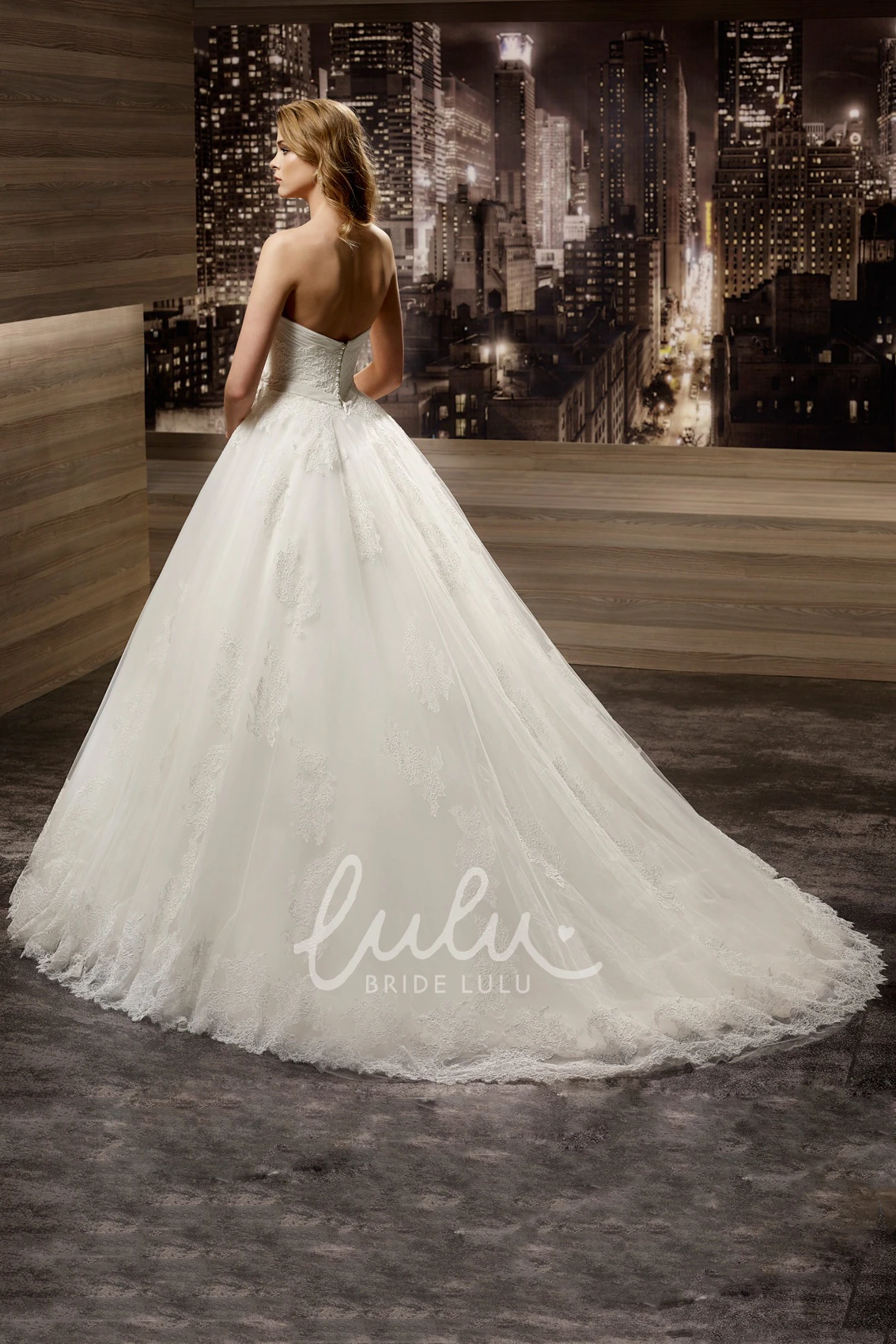 Open-Back A-Line Wedding Dress with Flower Waist and Brush Train