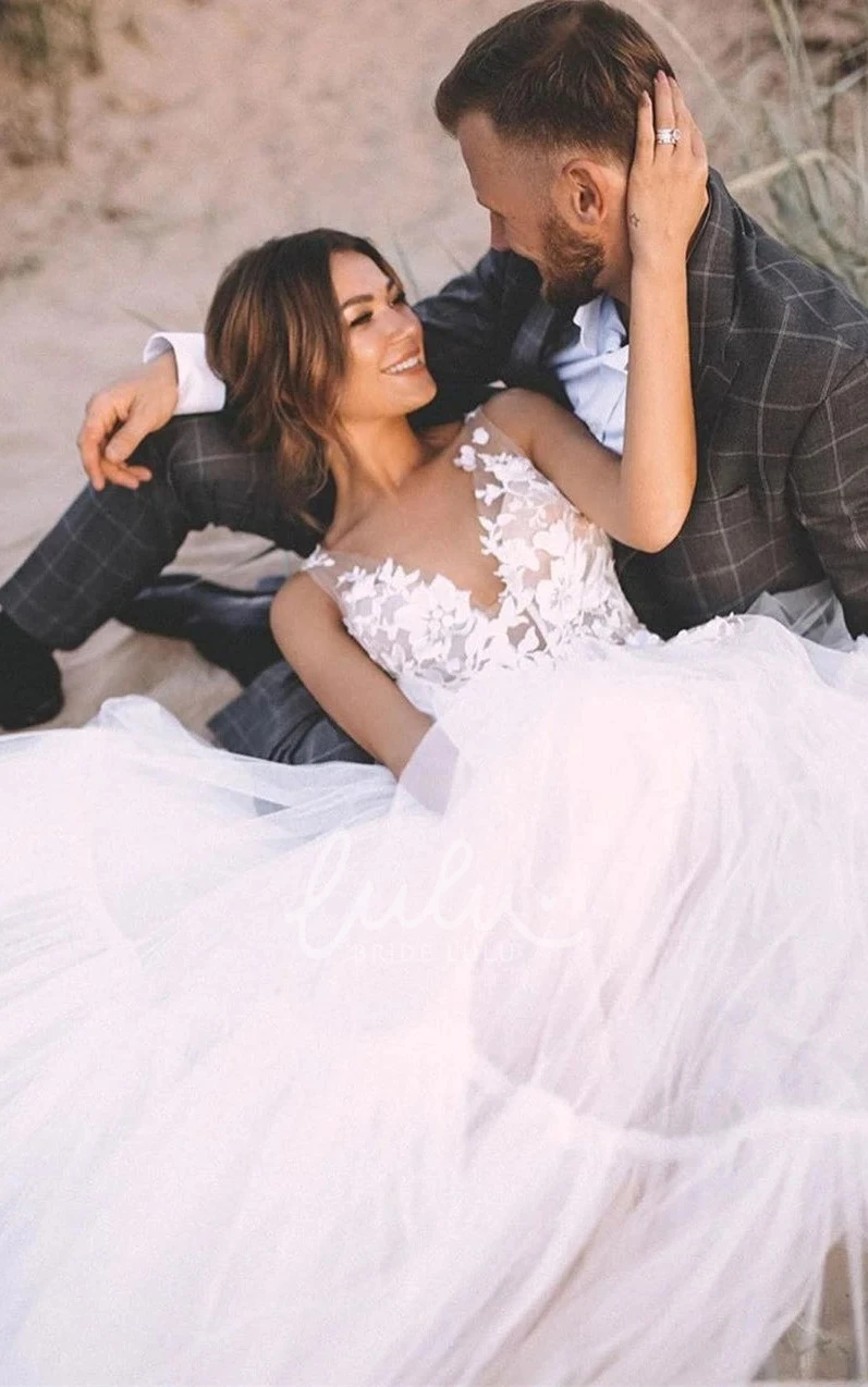 Lace Tulle V-Neck Ball Gown Wedding Dress with Appliques Casual Wedding Dress