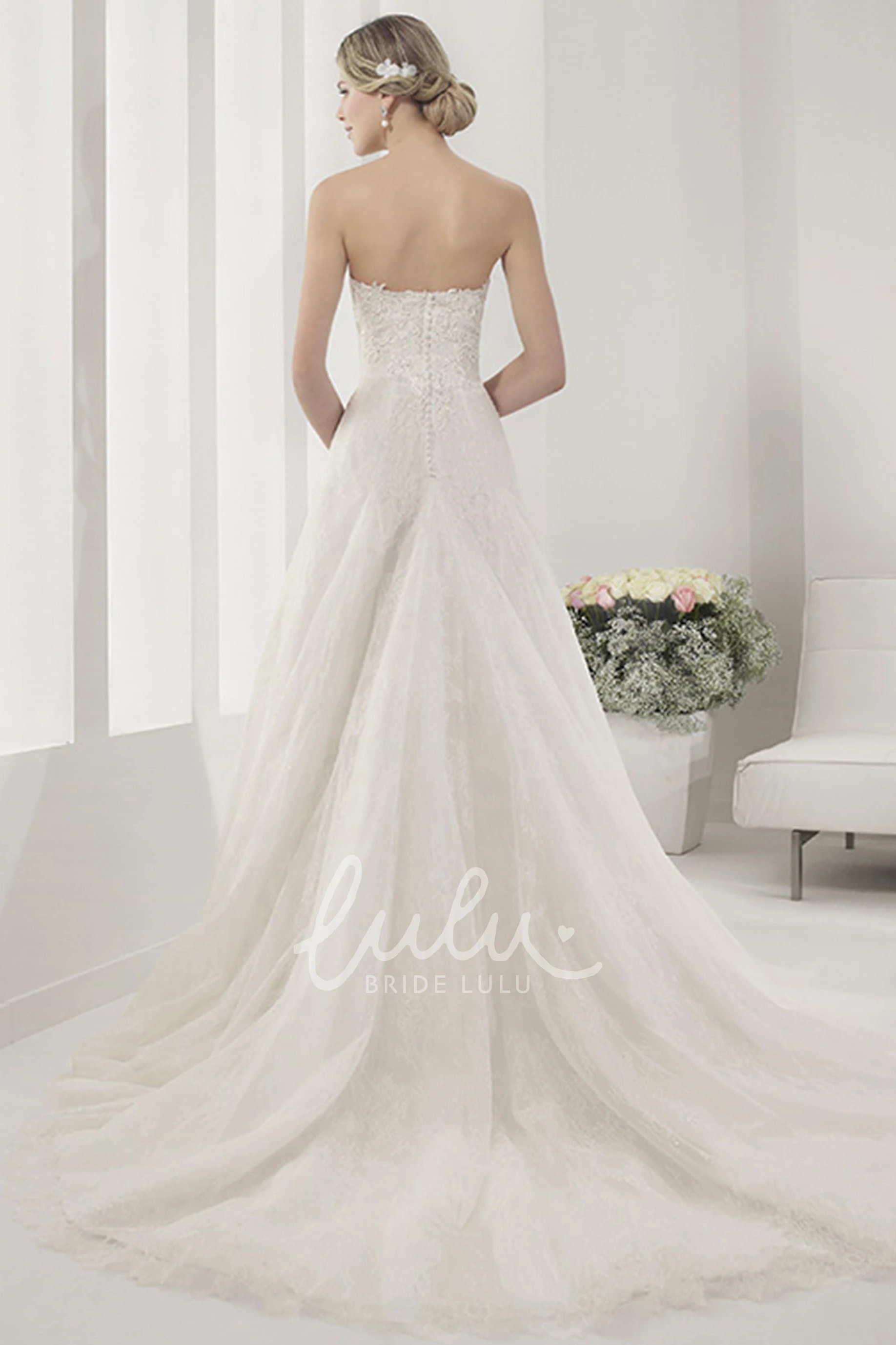 Sweetheart A-Line Lace Wedding Dress with Applique Details
