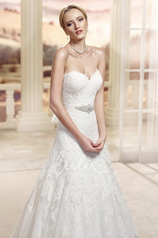 Jeweled Sweetheart Tulle&Lace Ball Gown Wedding Dress