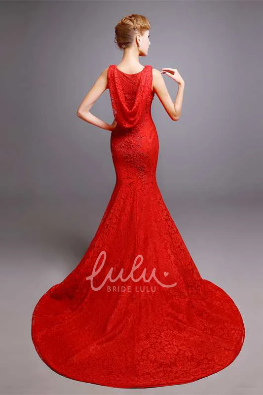 Sleeveless Mermaid Lace Dress with Scoop Neckline for Women's Formal Occasions