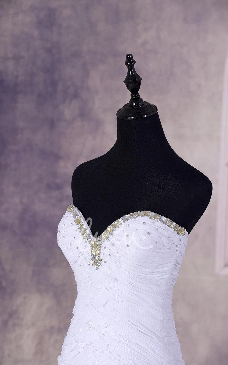 Sweetheart Chiffon Dress With Beading And Court Train