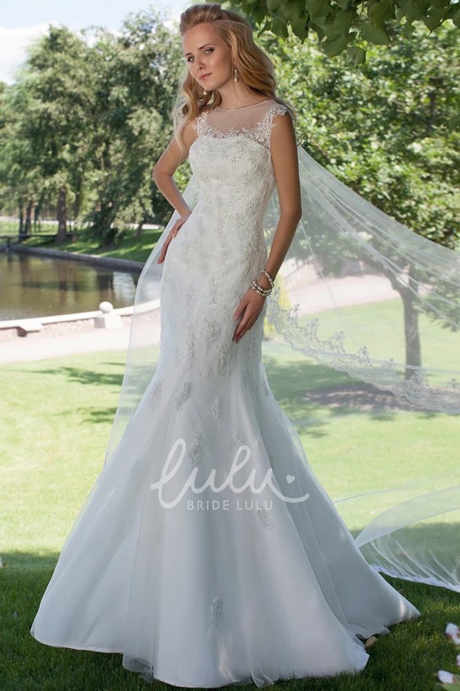 Appliqued Trumpet Corset Wedding Dress with Court Train Elegant Bridal Gown