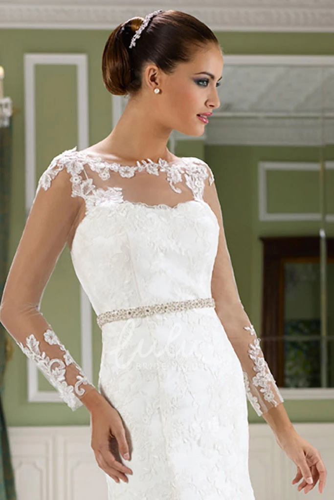 Lace Sleeveless Wedding Dress with Deep-V Back and Court Train Trumpet Floor-Length