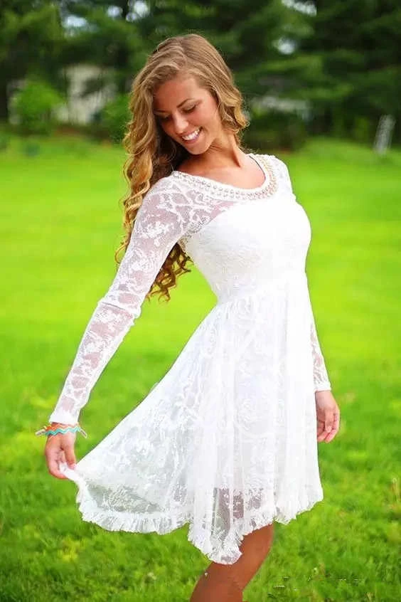 Classic Simple Lace Knee-Length Beach Wedding Dress with Beadings Casual Bridal Gown