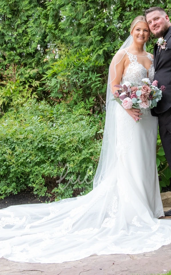 Bohemian Plus Size Sexy Beach Plunging Neckline Mermaid Court Train Lace Appliques Wedding Dress