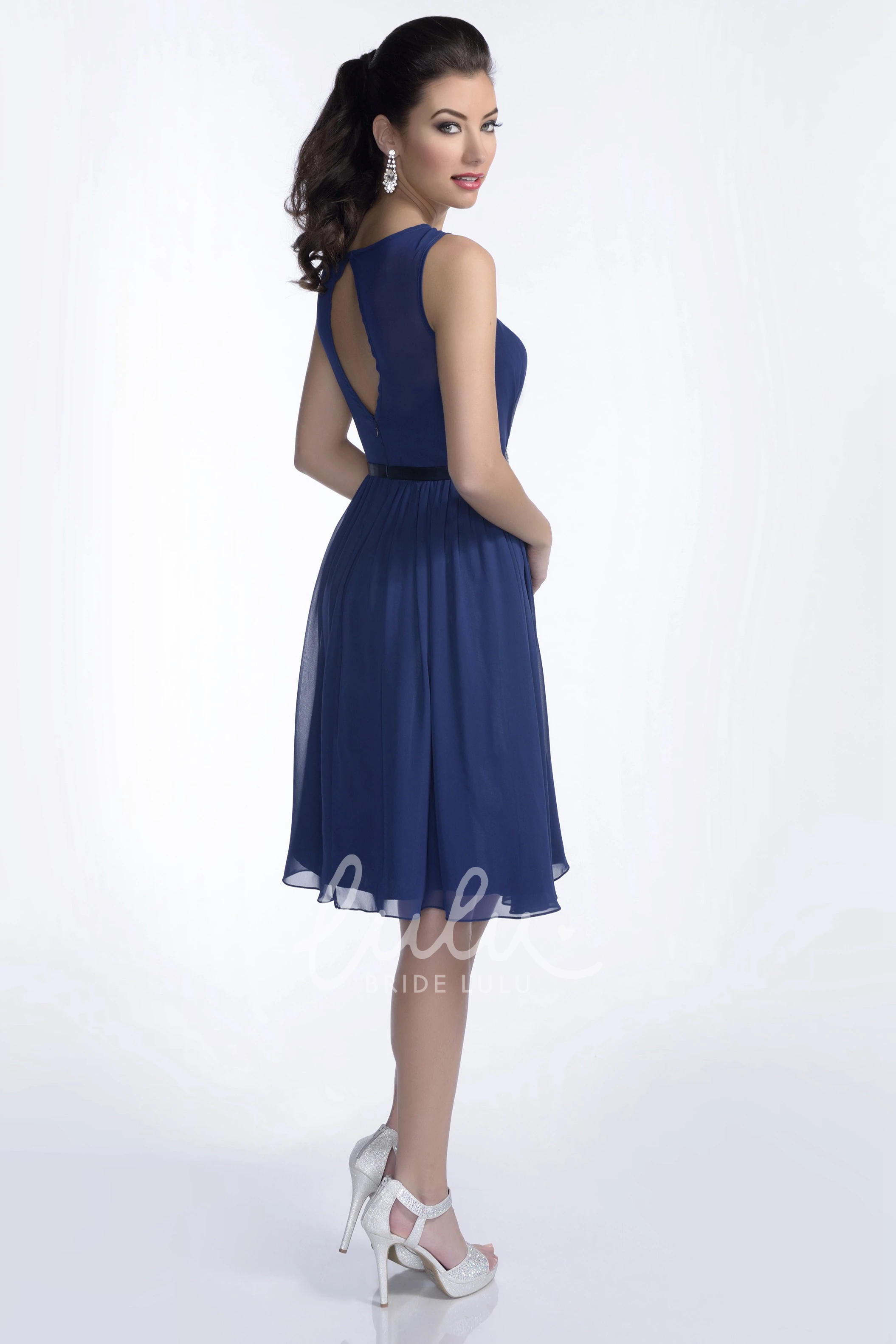Knee Length Sleeveless Pleated Chiffon Bridesmaid Dress with Brooch Classy Bridesmaid Dress
