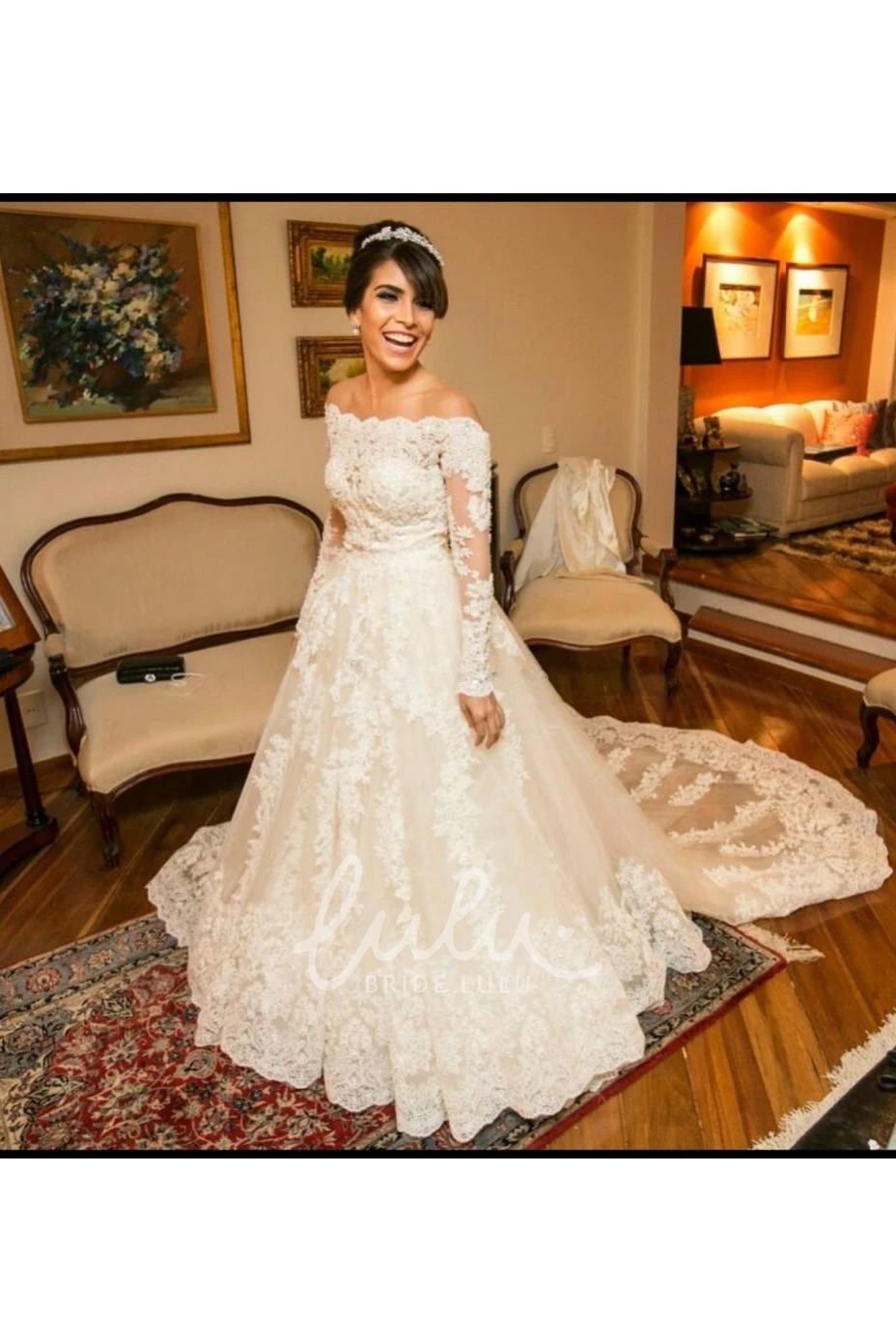 Off-the-shoulder Lace Tulle Wedding Dress Ball Gown Style