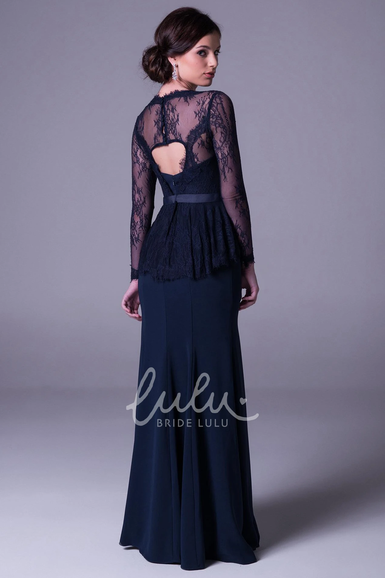 Long-Sleeve Lace Square-Neck Prom Dress with Broach Elegant Sheath Formal Dress