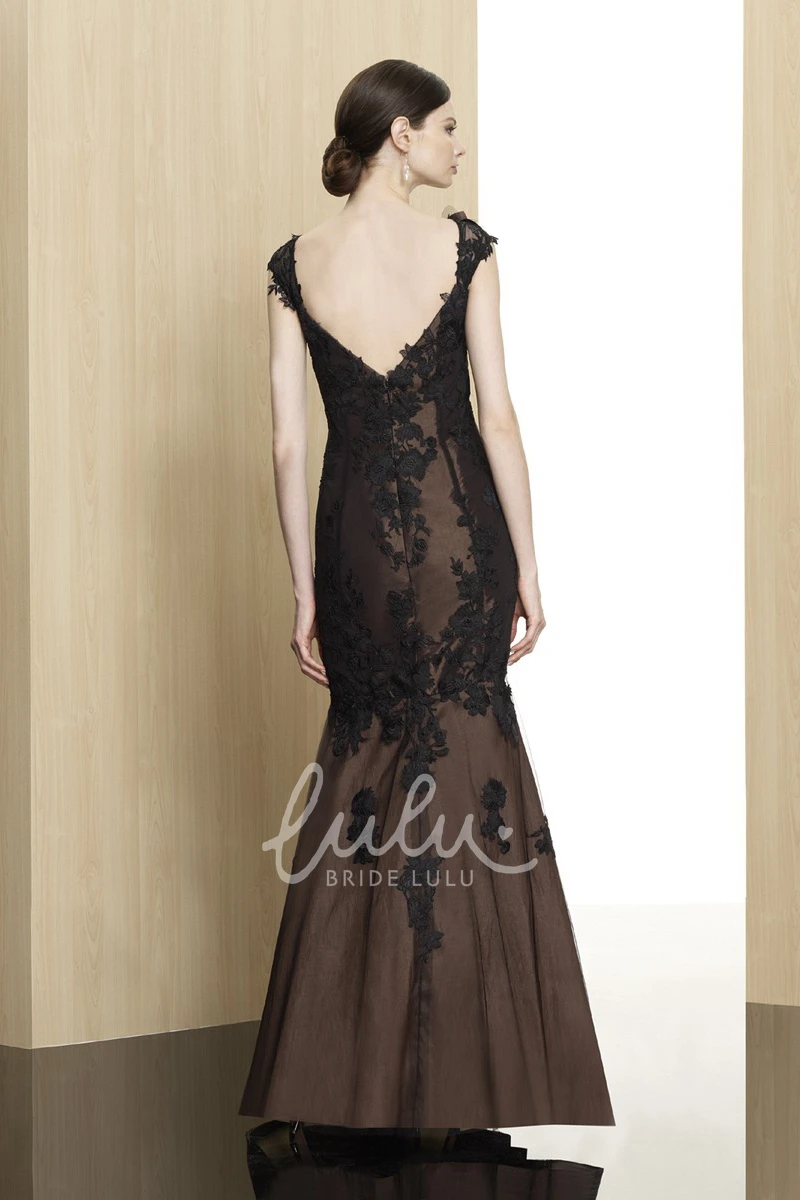 Trumpet Cap-Sleeve Appliqued Formal Prom Dress with Deep-V Back