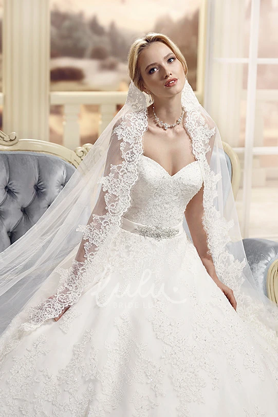 Jeweled Sweetheart Tulle&Lace Ball Gown Wedding Dress
