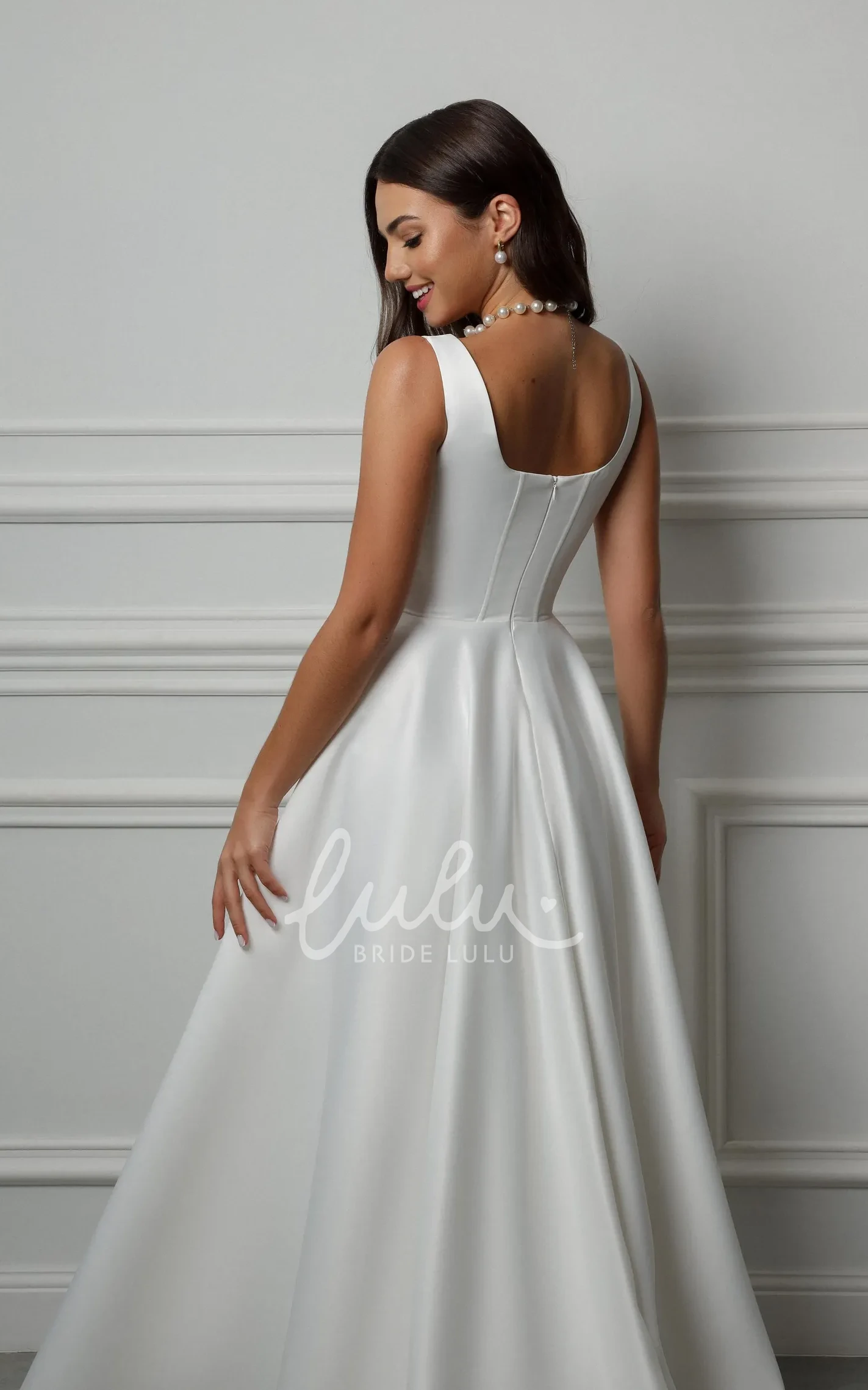 Simple Elegant Sleeveless Satin Wedding Dress Solid A-Line Minimalist Modern Bridal Gown
