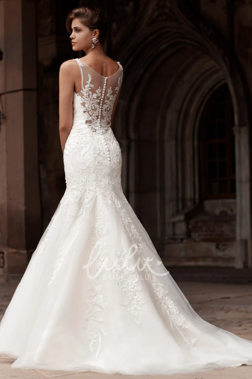 Sleeveless Trumpet Scoop-Neck Lace&Satin Wedding Dress with Appliques Classy Wedding Dress