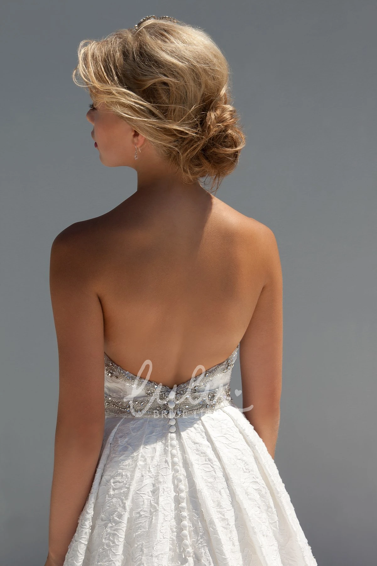 A-Line Sleeveless Lace Sweetheart Wedding Dress Modern Bridal Gown