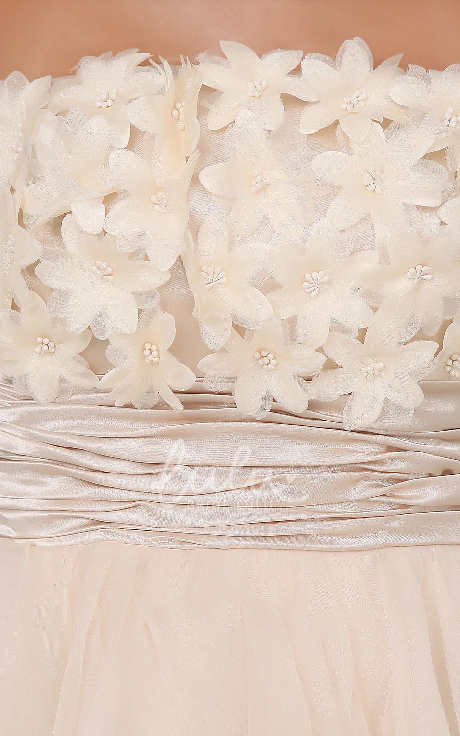 A-Line Champagne Dress Chic Style with Flowers