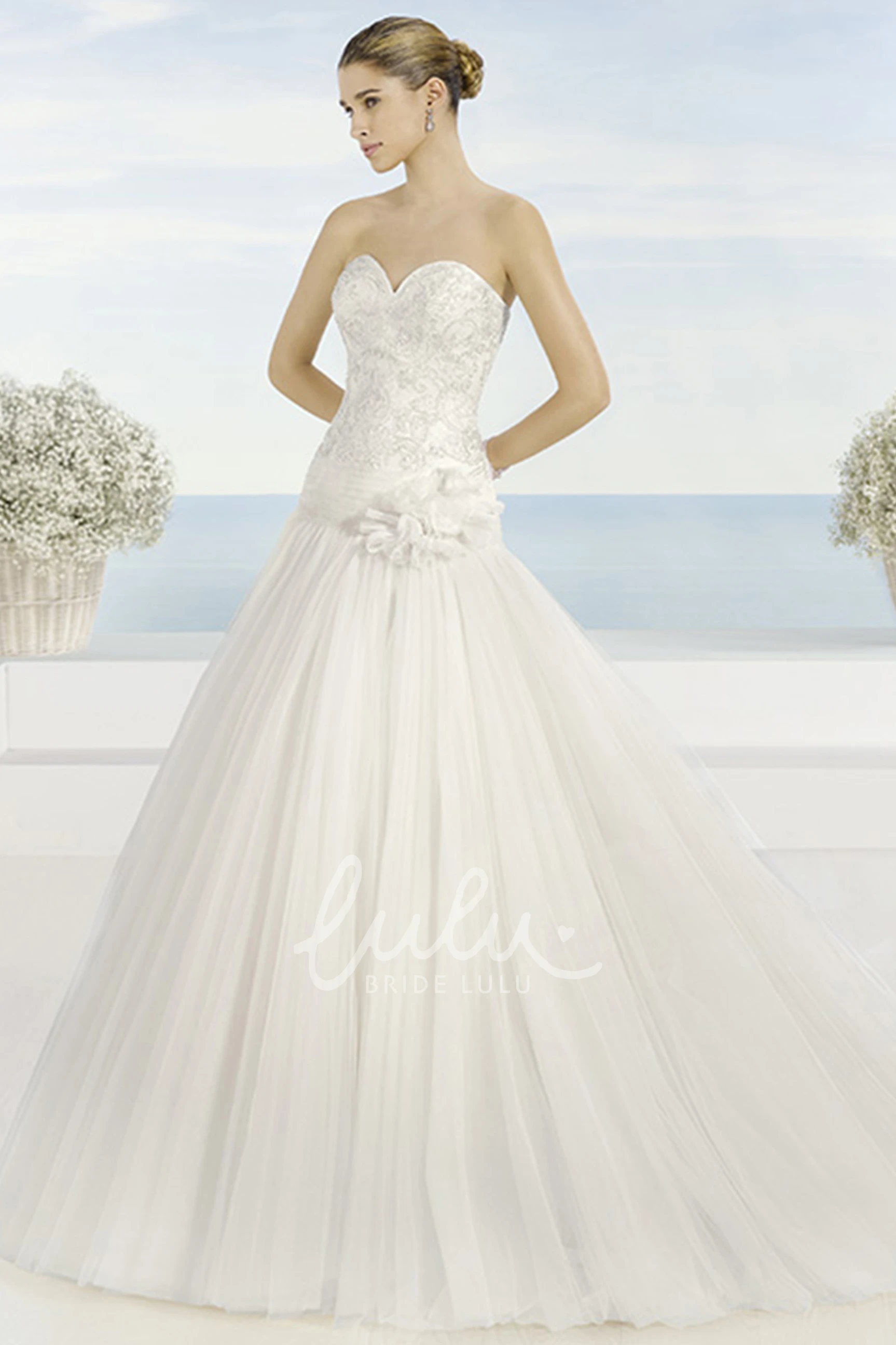 Maxi Sweetheart Tulle Wedding Dress with Flower Ball Gown