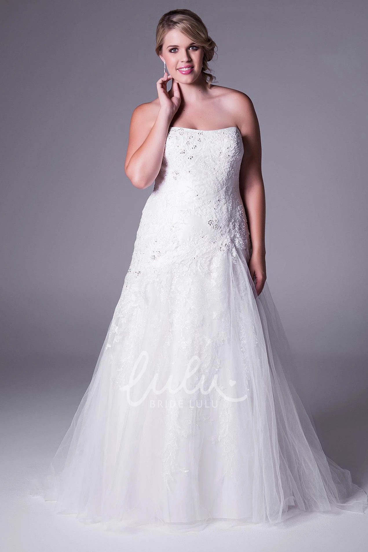 Appliqued Tulle Plus Size Wedding Dress with Pick Up and Corset Back Maxi