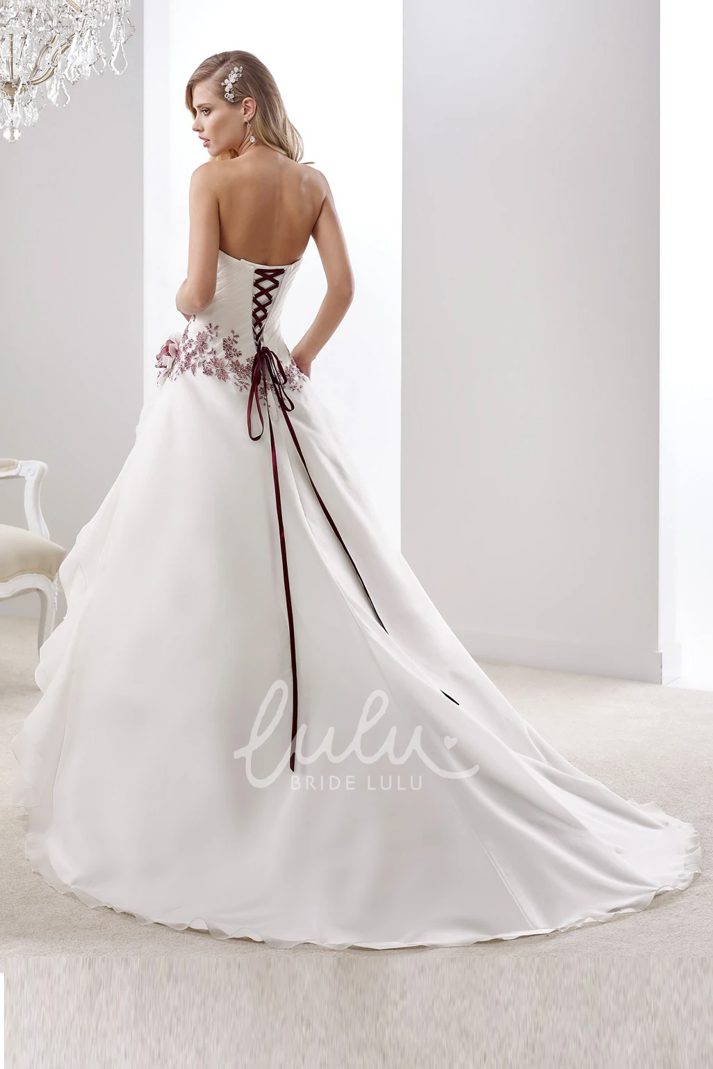 Floral A-Line Wedding Dress with Sweetheart Neckline and Side Ruffles
