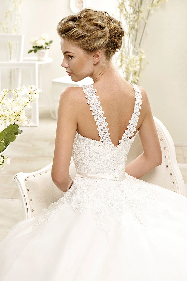 V-Neck Appliqued Wedding Dress A-Line Style