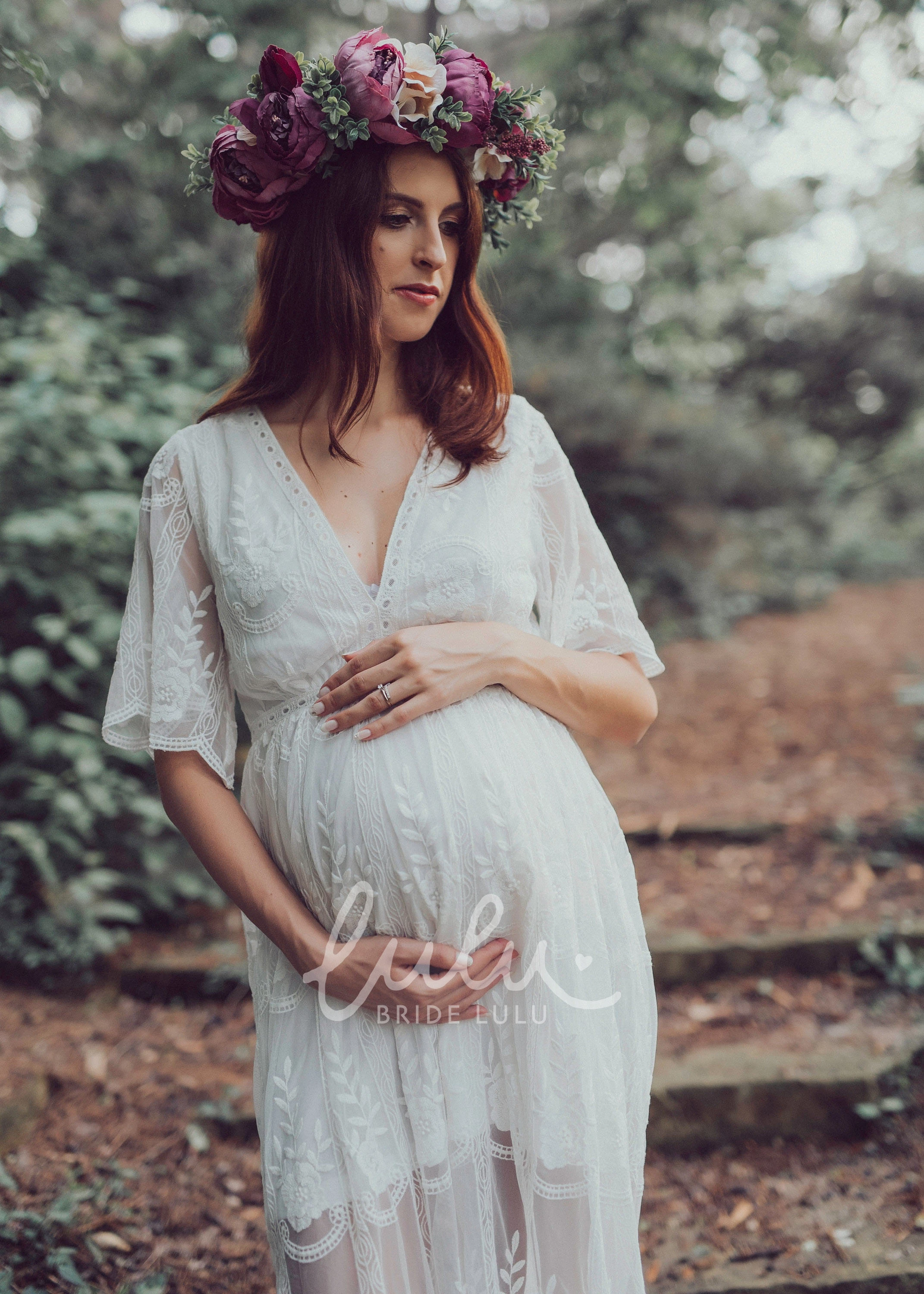 Half Sleeve Empire Maternity Wedding Dress in Floor-length Sheath