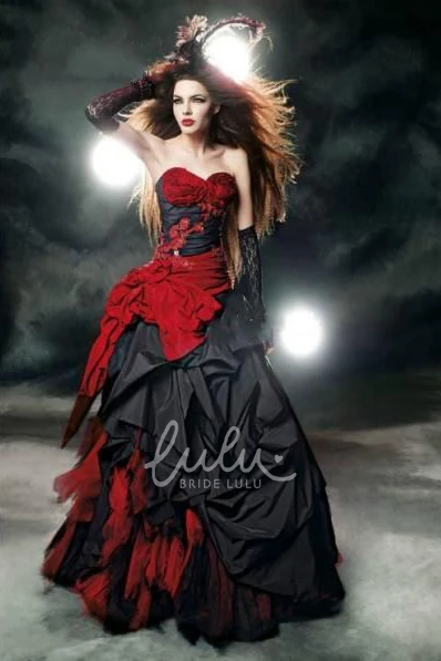 Sweetheart A-Line Taffeta Tulle Wedding Dress with Ruching and Ruffles Floor-length