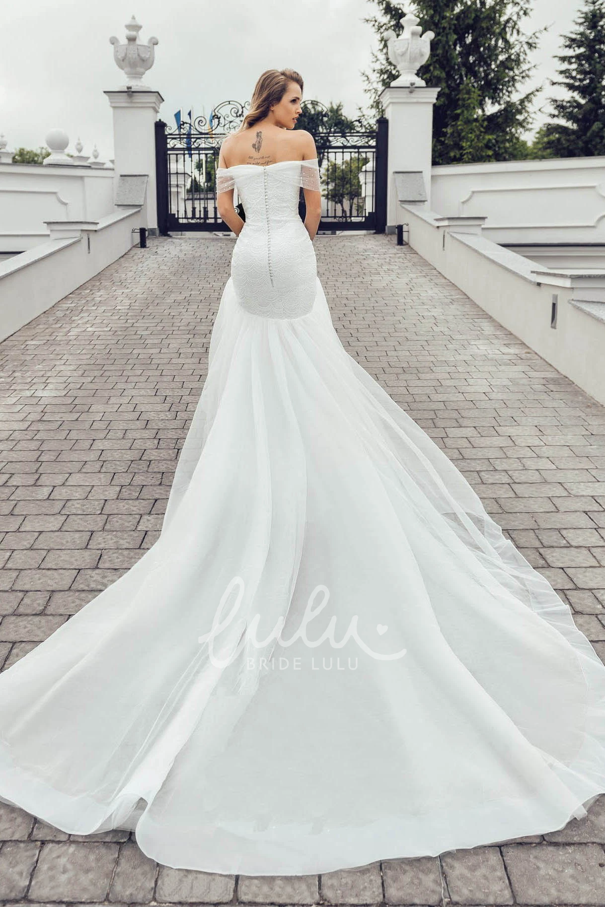 Off-the-shoulder Mermaid Wedding Dress with Beading Luxury Chiffon and Lace Dress