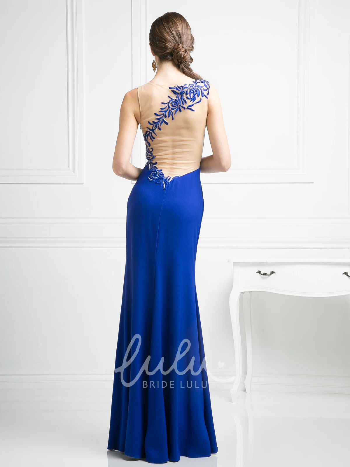 Ankle-Length Sheath Jersey Dress with Embroidery Sleeveless Formal Dress